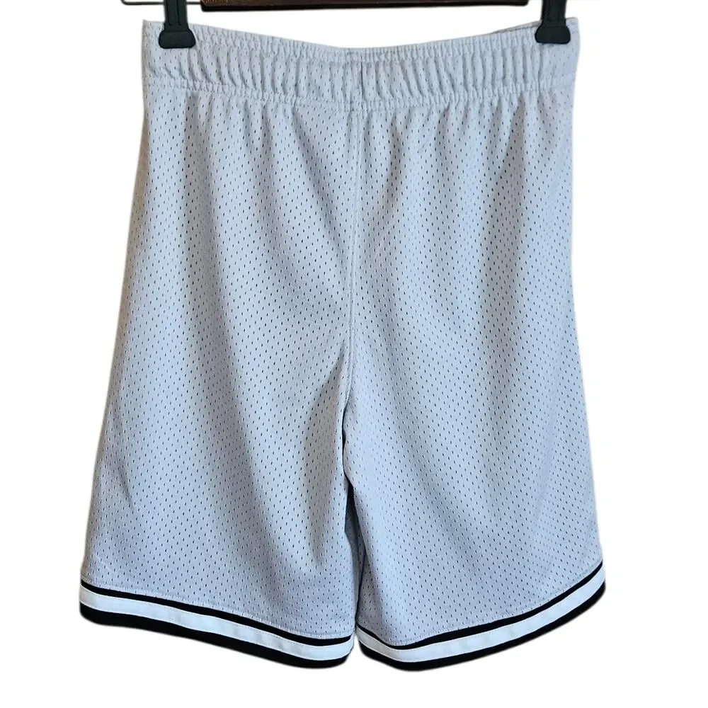 OshKosh B'gosh Boys Size 10 Grey Mesh Athletic Basketball Shorts Striped Hem